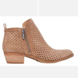 Lucky Brand Suede Ankle Booties!!